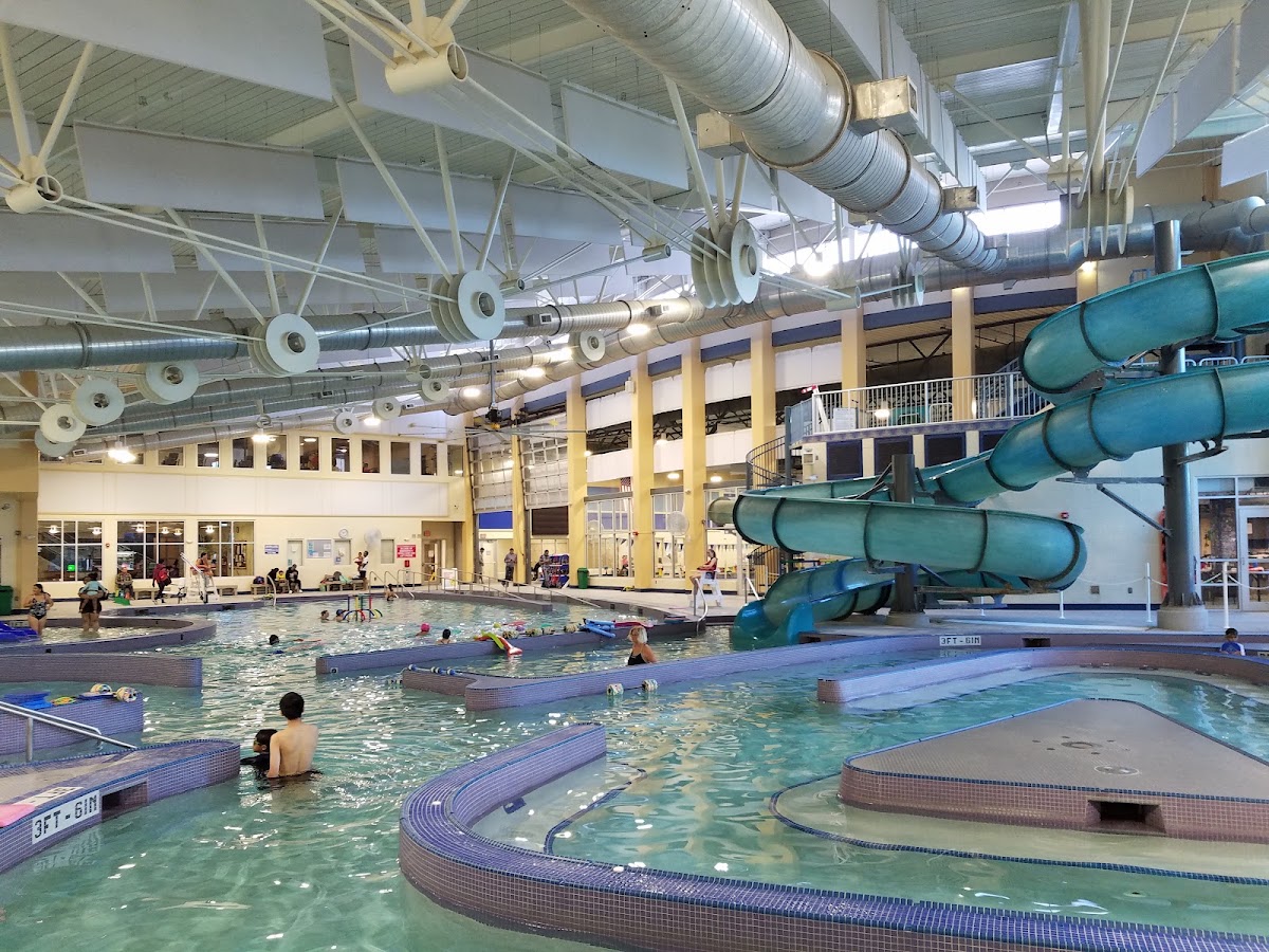 Tom Muehlenbeck Recreation Center - Photo 1
