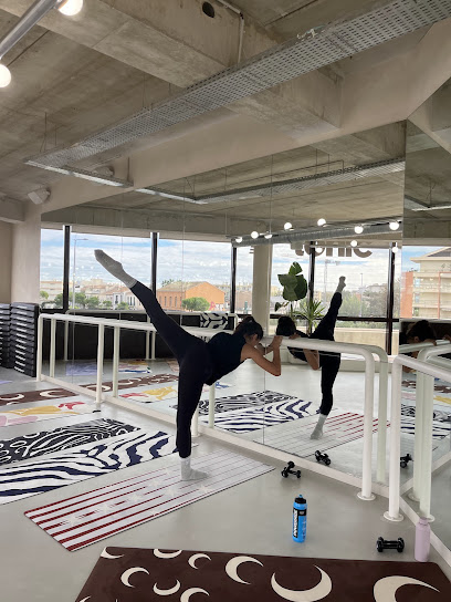 Tonic Pilates Borely - Studio Pilates, Reformer, Barre & sculpt - Photo principale