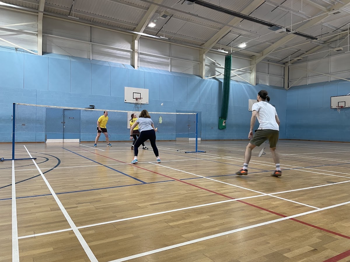 Torpoint Badminton Club