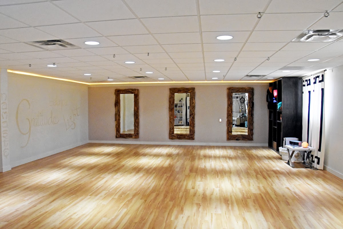 Toula Yoga - Photo 3