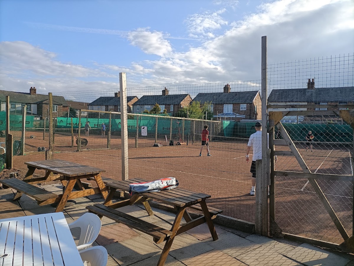 Trinity Tennis Club, Liverpool - Photo 1