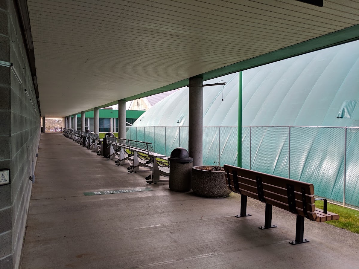 Tualatin Hills Tennis Stadium - Photo 3