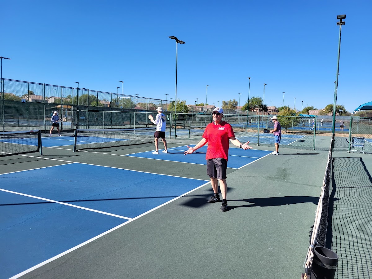 Tucson Racquet & Fitness Club - Photo 2