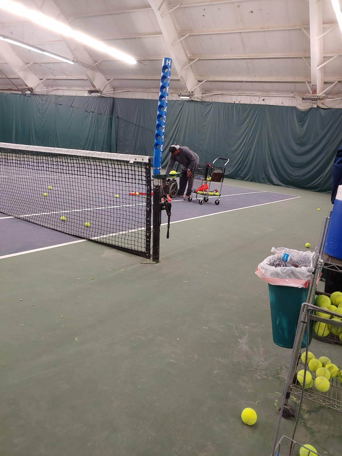 Twin Lakes Racquet Club - Photo 2