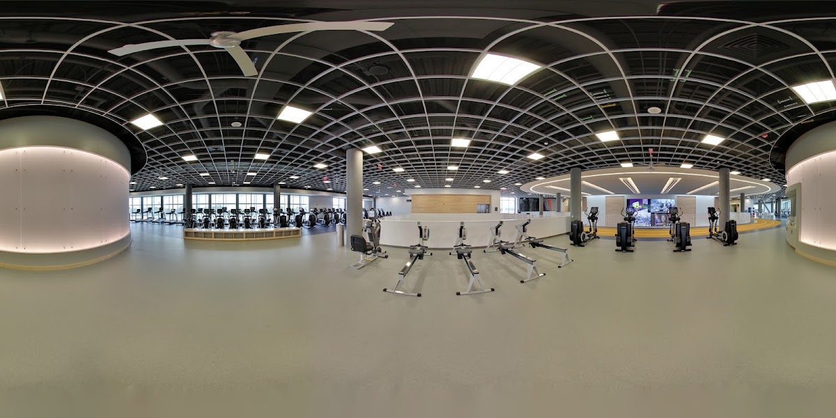 UCR Student Recreation Center - Photo 2