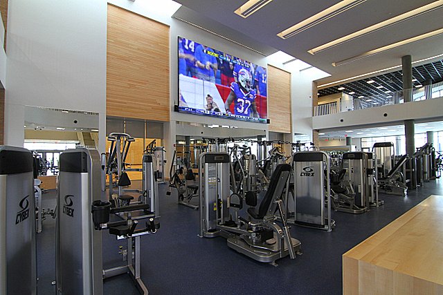 UCR Student Recreation Center - Photo 3