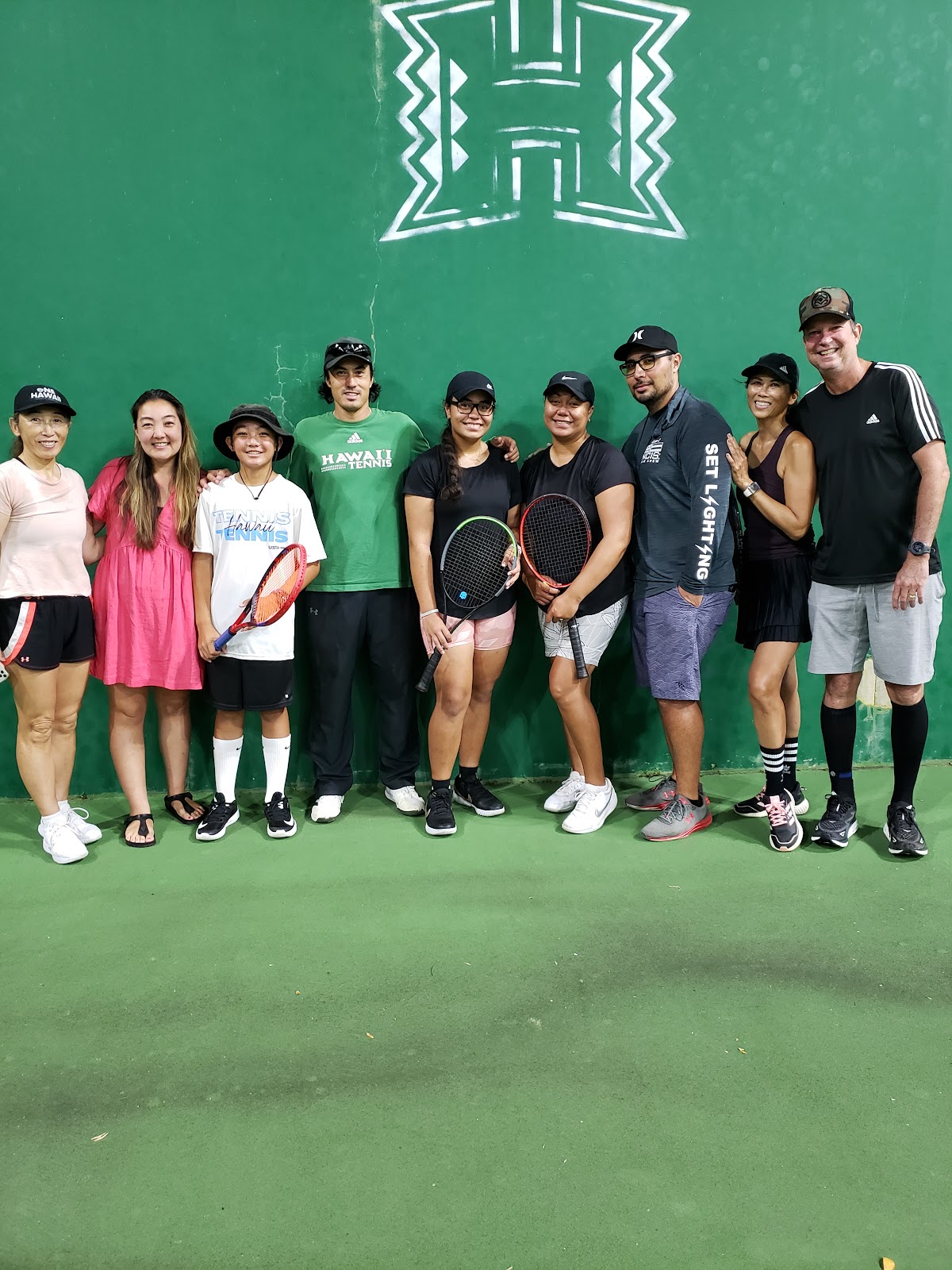 UH Tennis Complex - Photo 2