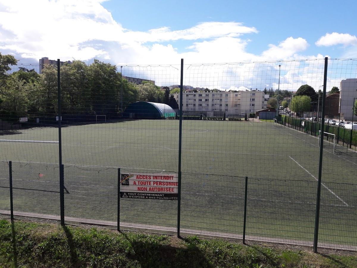 Université Clermont Auvergne - Stade Universitaire - Photo 3