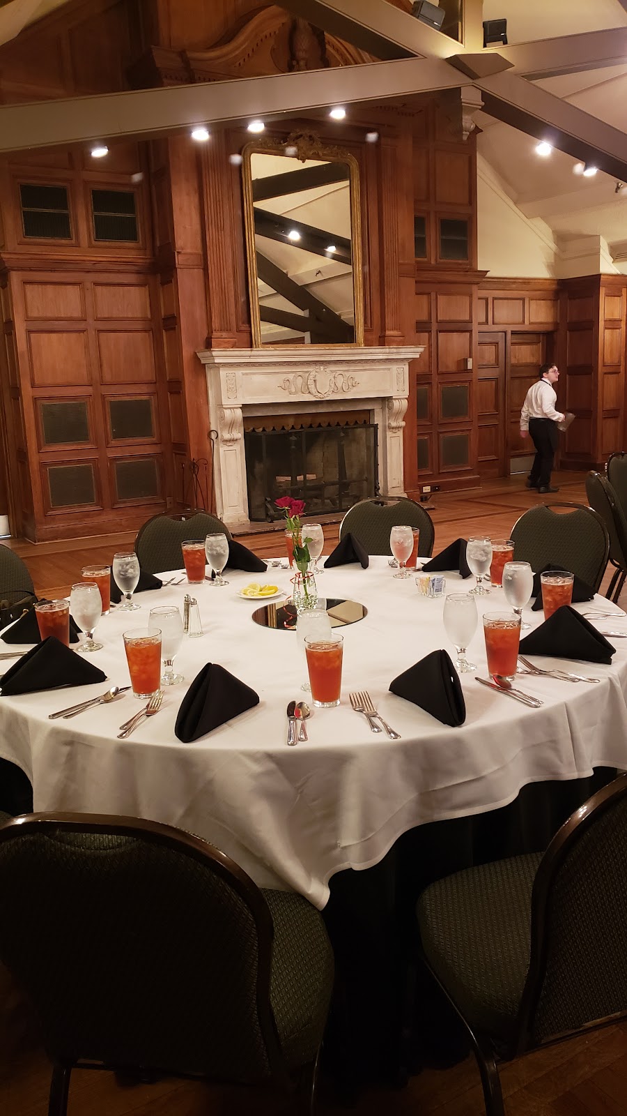 University Club of Memphis - Photo 3