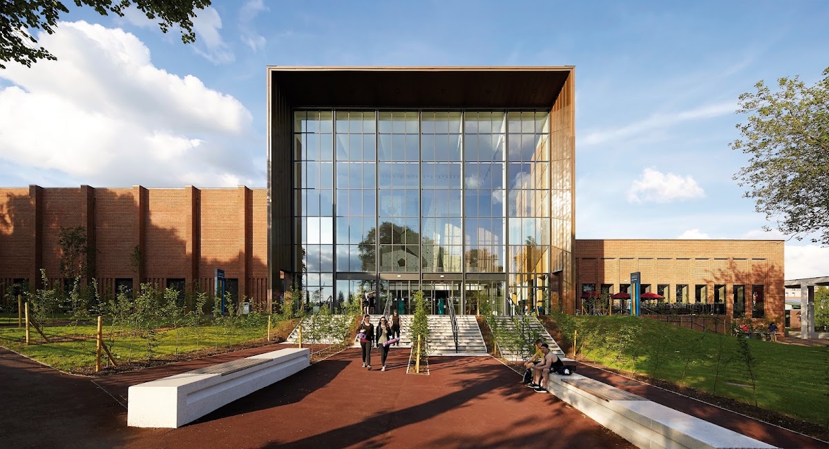 University of Birmingham Sport & Fitness - Photo 1