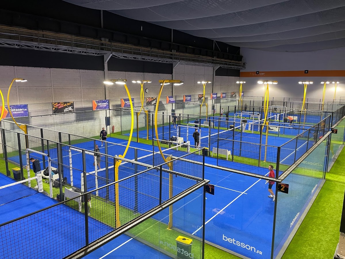 UrbanPadel Saint-Etienne