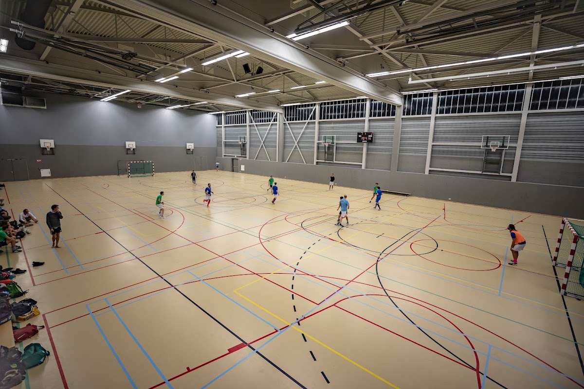 USC Universum | Sport & FitnessđââĄïž - Photo 2