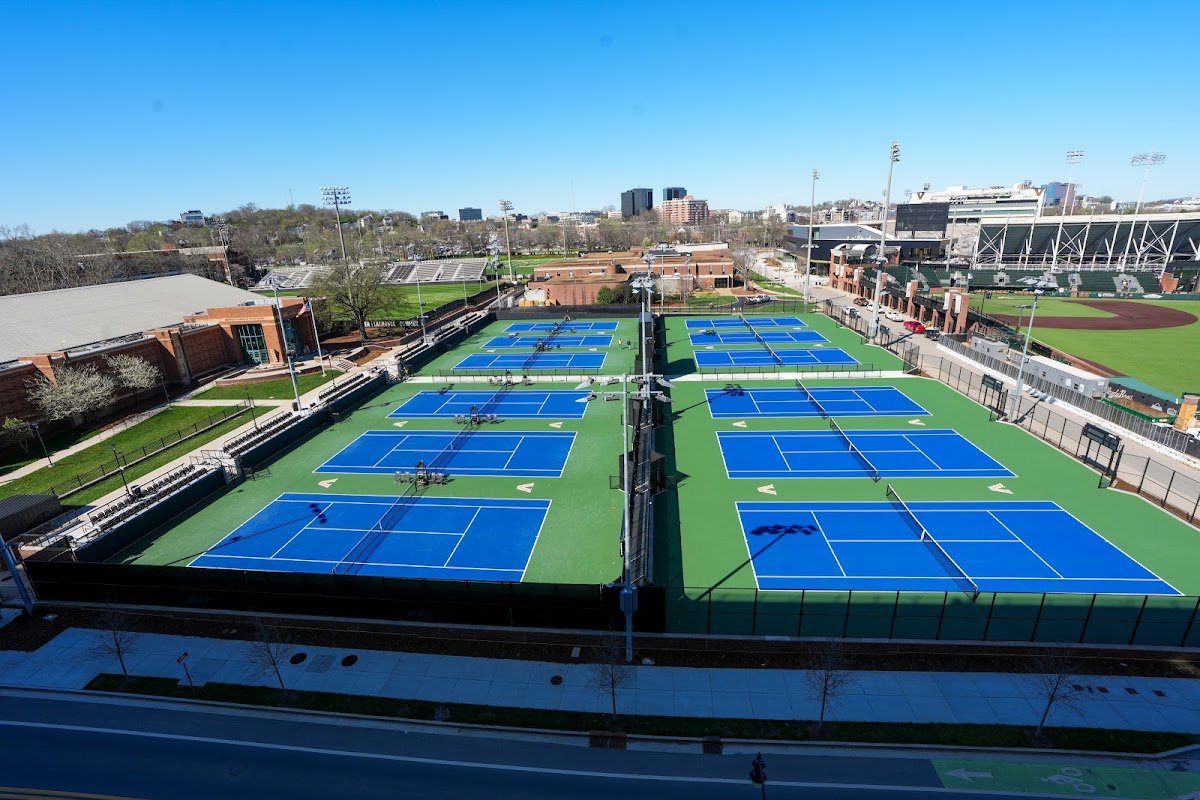Vanderbilt University Lummis Family Tennis Center