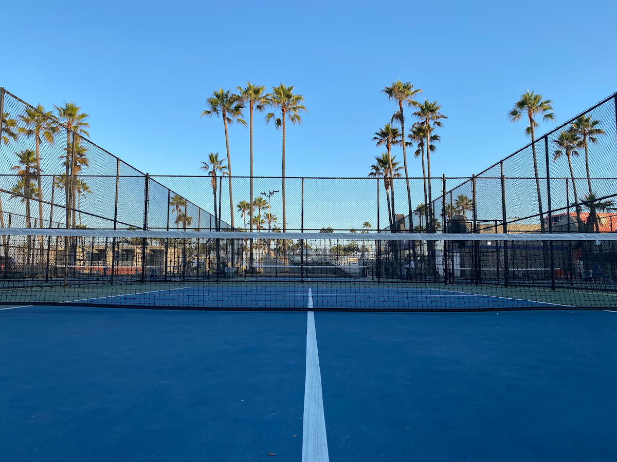 Venice Beach Paddle Tennis Courts - Photo 2