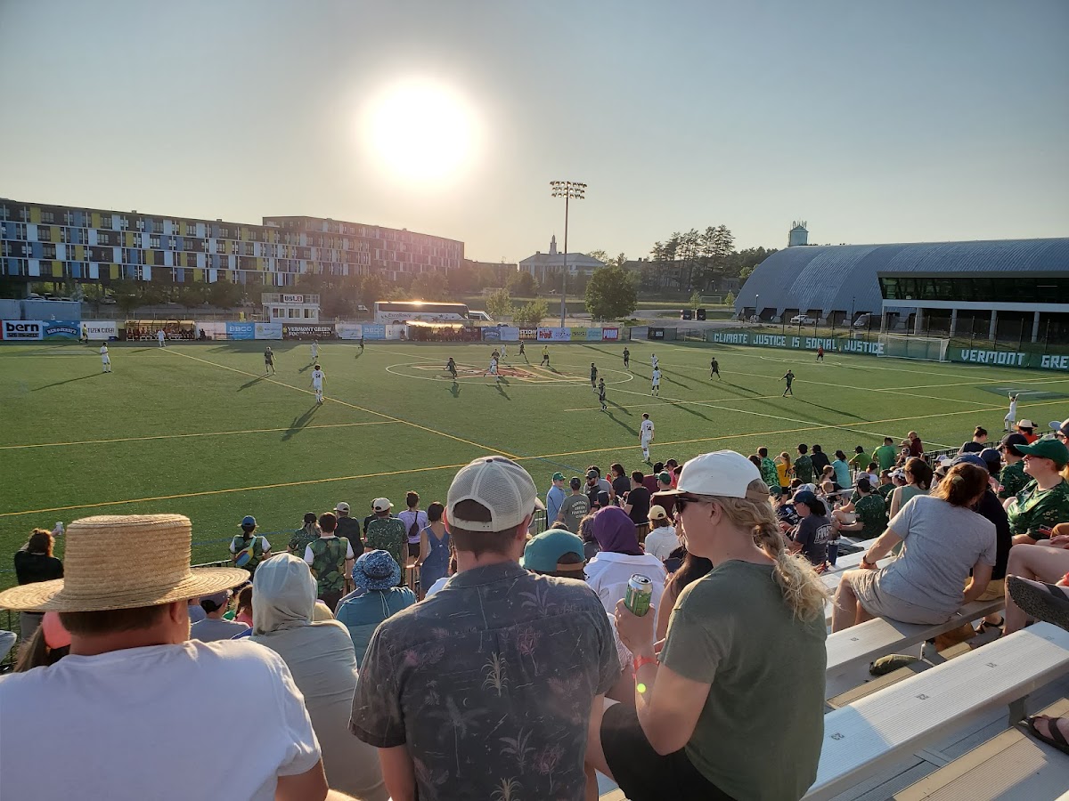 Vermont Green FC - Photo 1