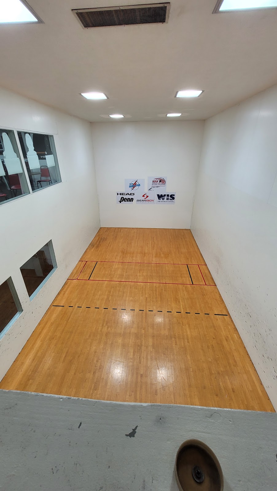 Vetta Sports - Tennis, Racquetball and Fitness Center - Photo 3