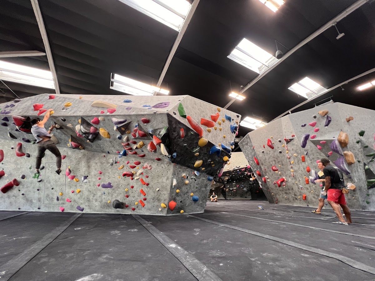 VITAL Climbing Gym - Oceanside - Photo 2