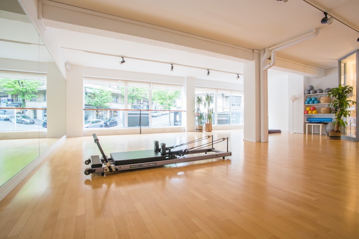 Vivid Pilates - Photo 3