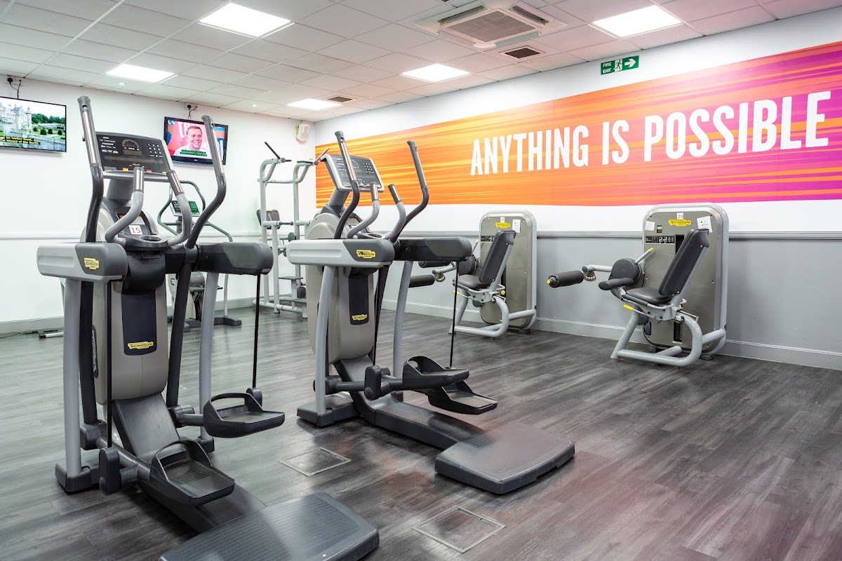 Walthamstow Leisure Centre - Photo 1