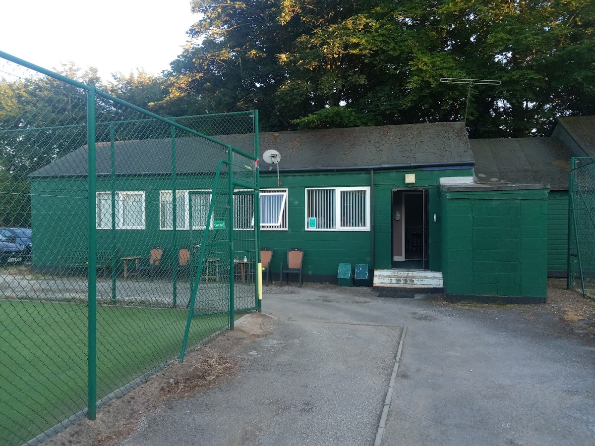 Waterloo Tennis Club - Photo 2