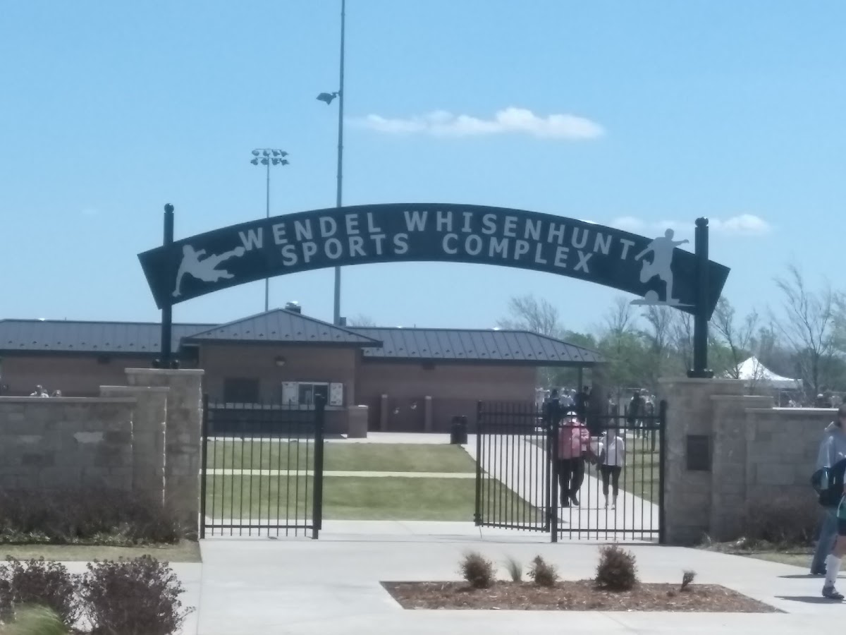 Wendel Whisenhunt Sports Complex - Photo 2