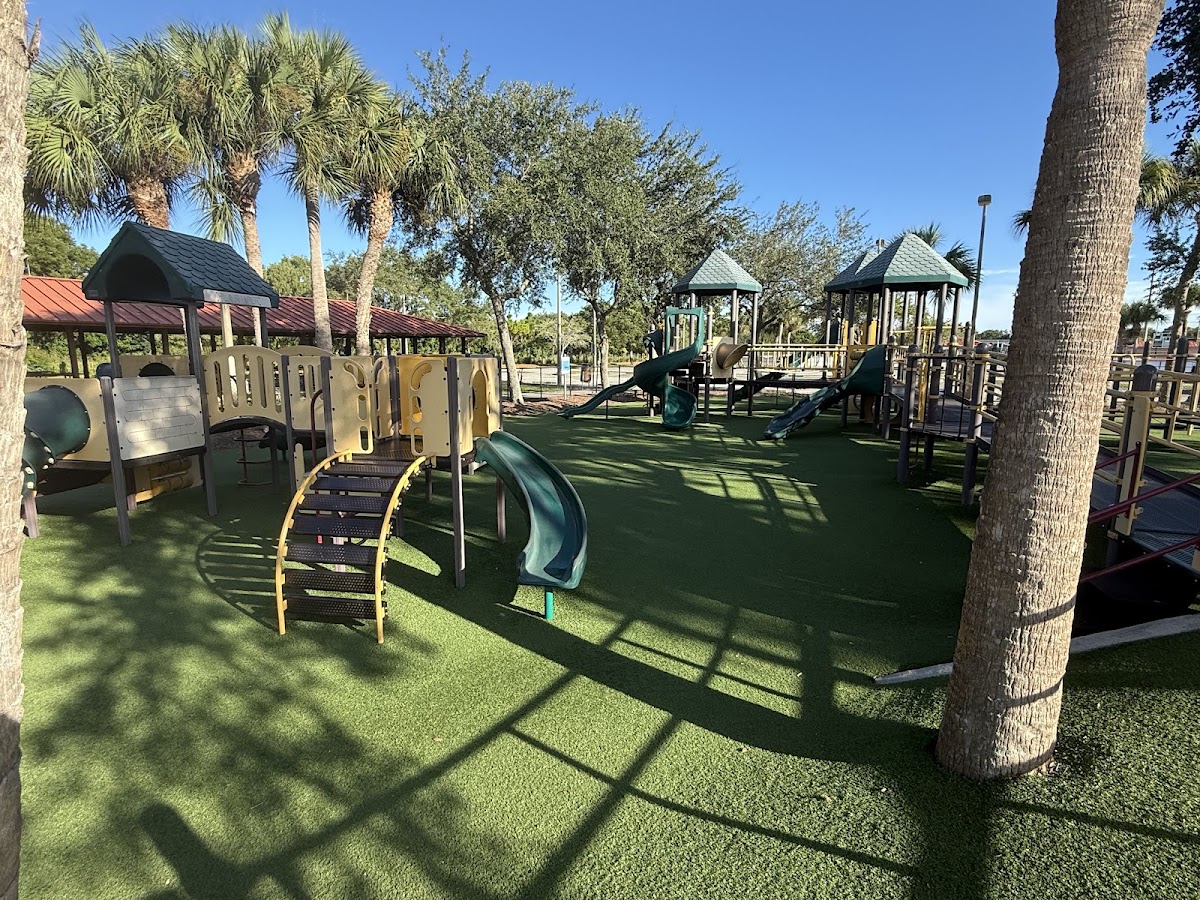West Boynton Park and Recreation Center - Photo 2