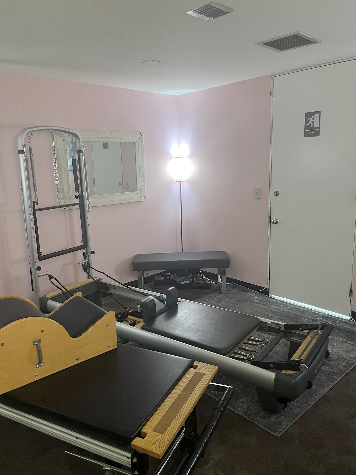 West LA Pilates - Photo 2