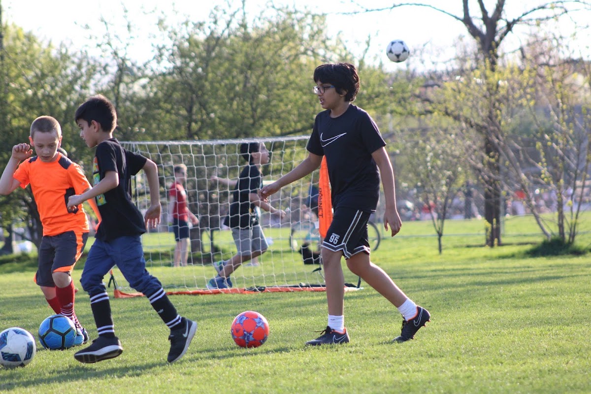 West Loop Soccer Club - Photo 2