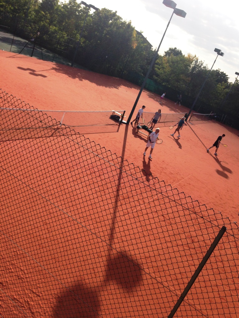 West Middlesex Lawn Tennis Club - Photo 3