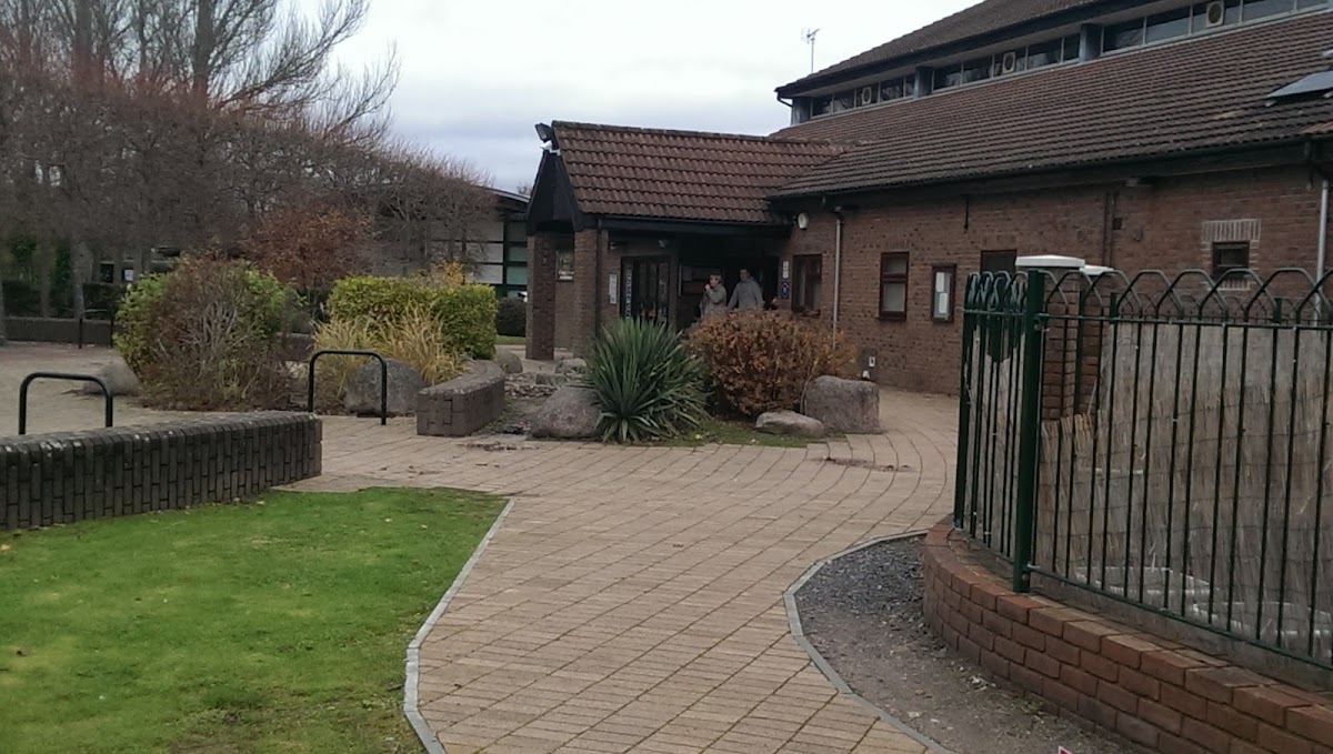West Totton Centre - Photo 2