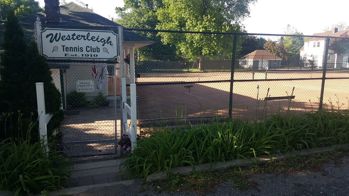 Westerleigh Tennis Club - Photo 1