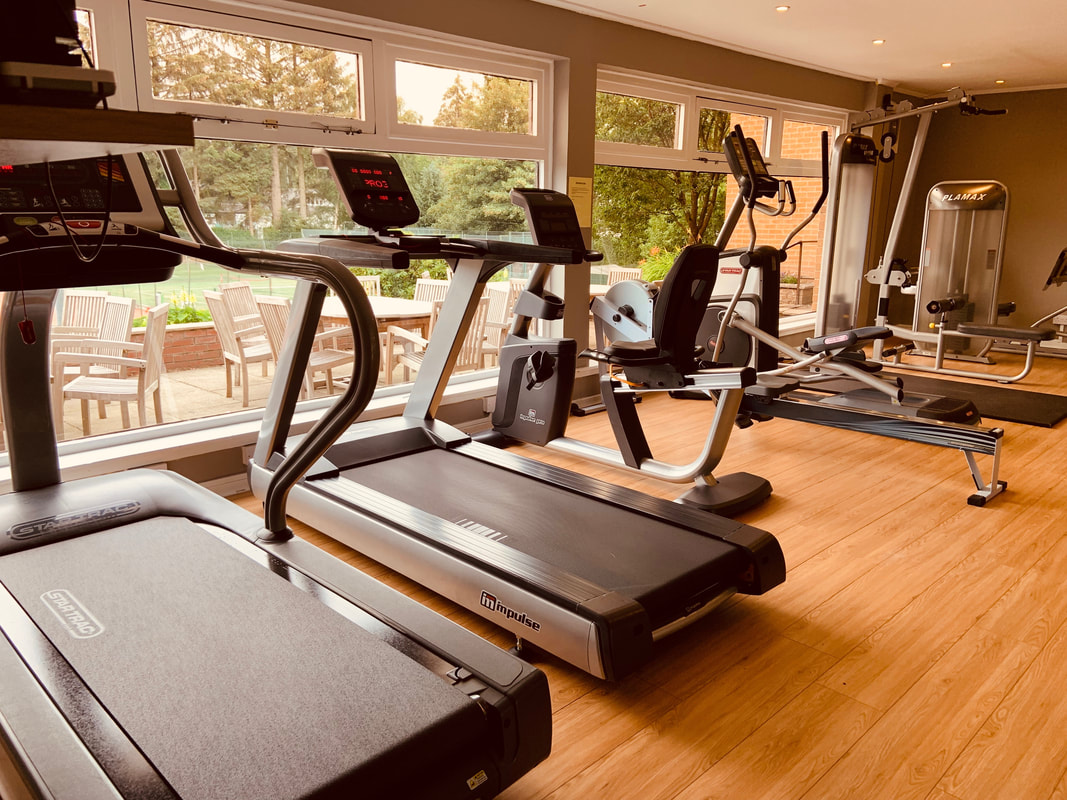 Whitecraigs Tennis, Squash & Fitness Club - Photo 3