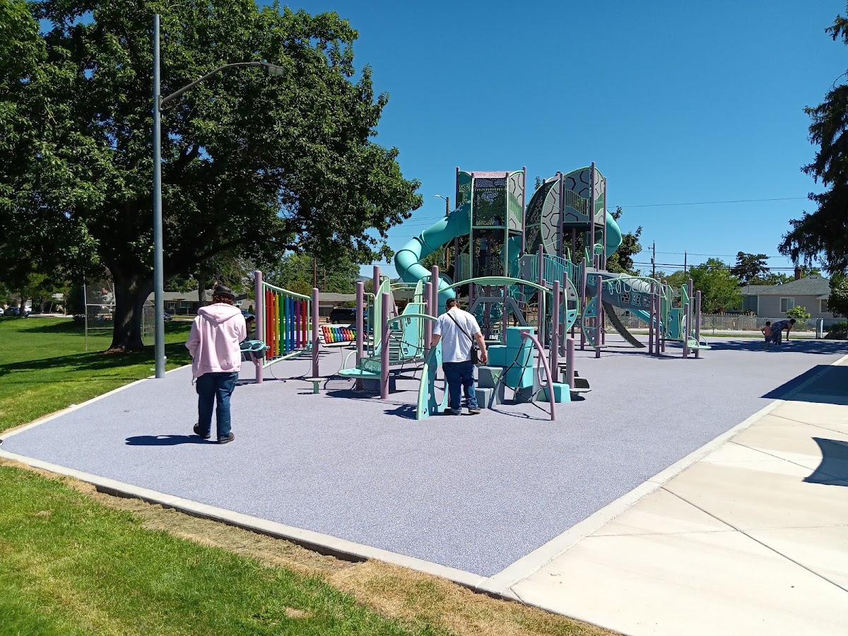 Wilkinson Park - Photo 1