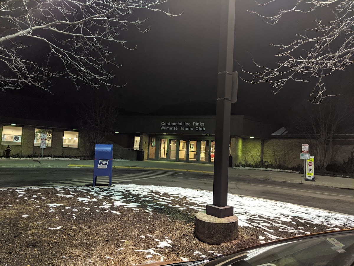 Wilmette Tennis Club - Photo 3
