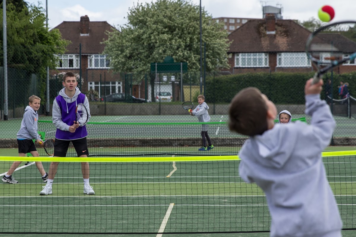 Woodlands Tennis Club - Photo 2