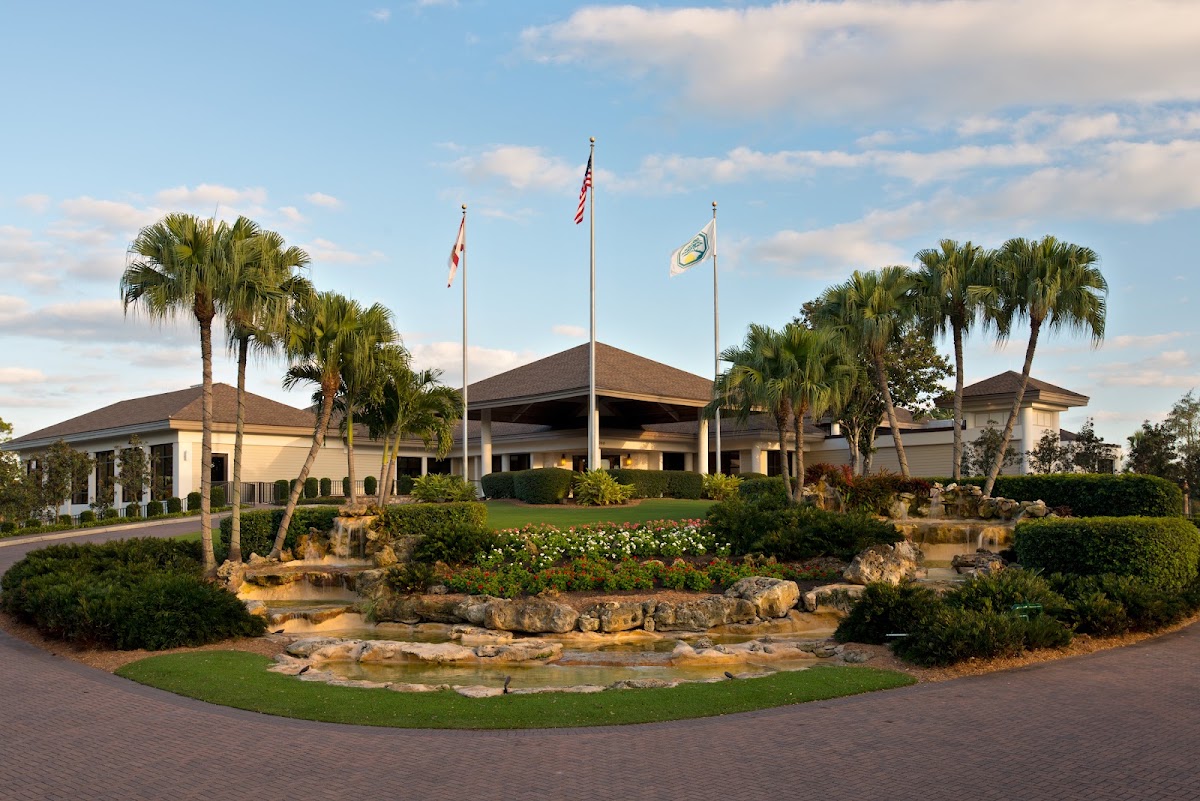 Wyndemere Country Club - Photo 2