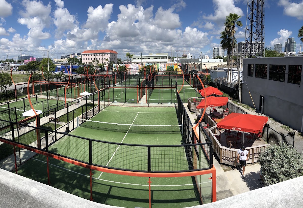 Wynwood Padel Club - Photo 2