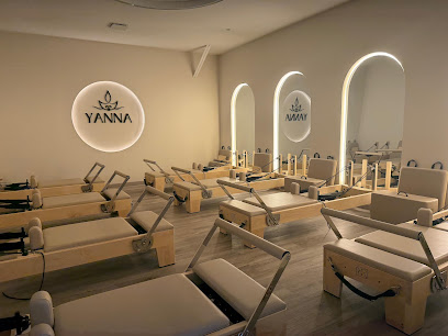 Yanna Pilates Reformer