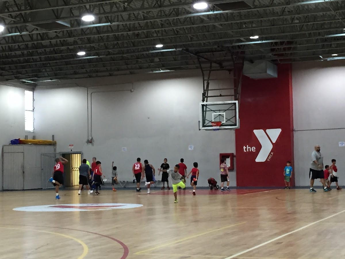 YMCA San Juan - Photo 3