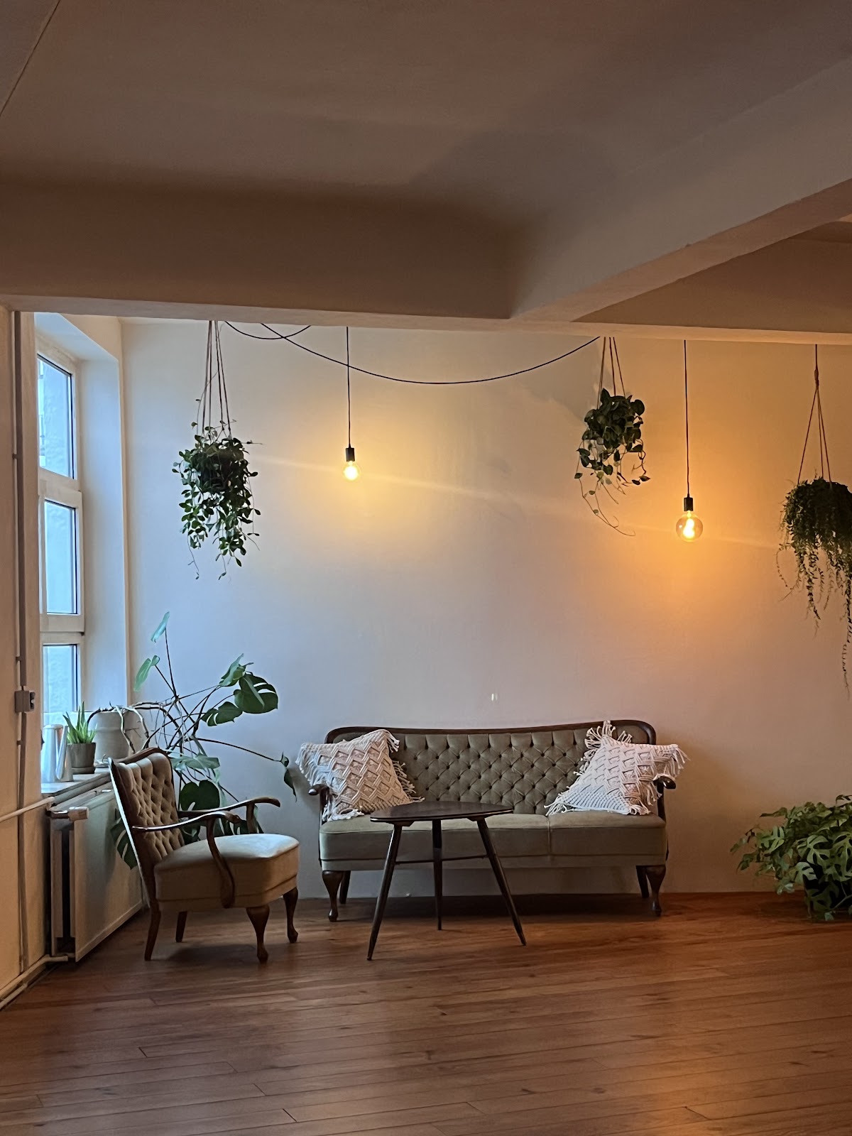 YOMO Yoga & Movement Studio - Photo 3