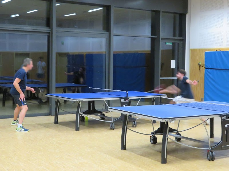 Tennis de Table Lepic Populaire Ping Pong Paris 18