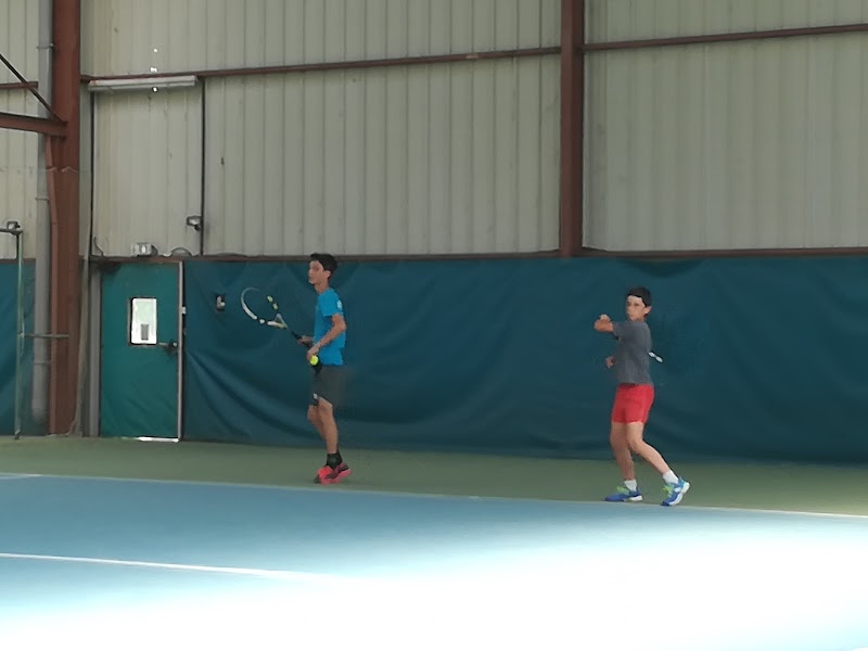 LEOJAC TENNIS CLUB