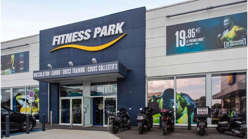 Fitness Park Stalingrad - Salle de sport Bobigny - Photo principale