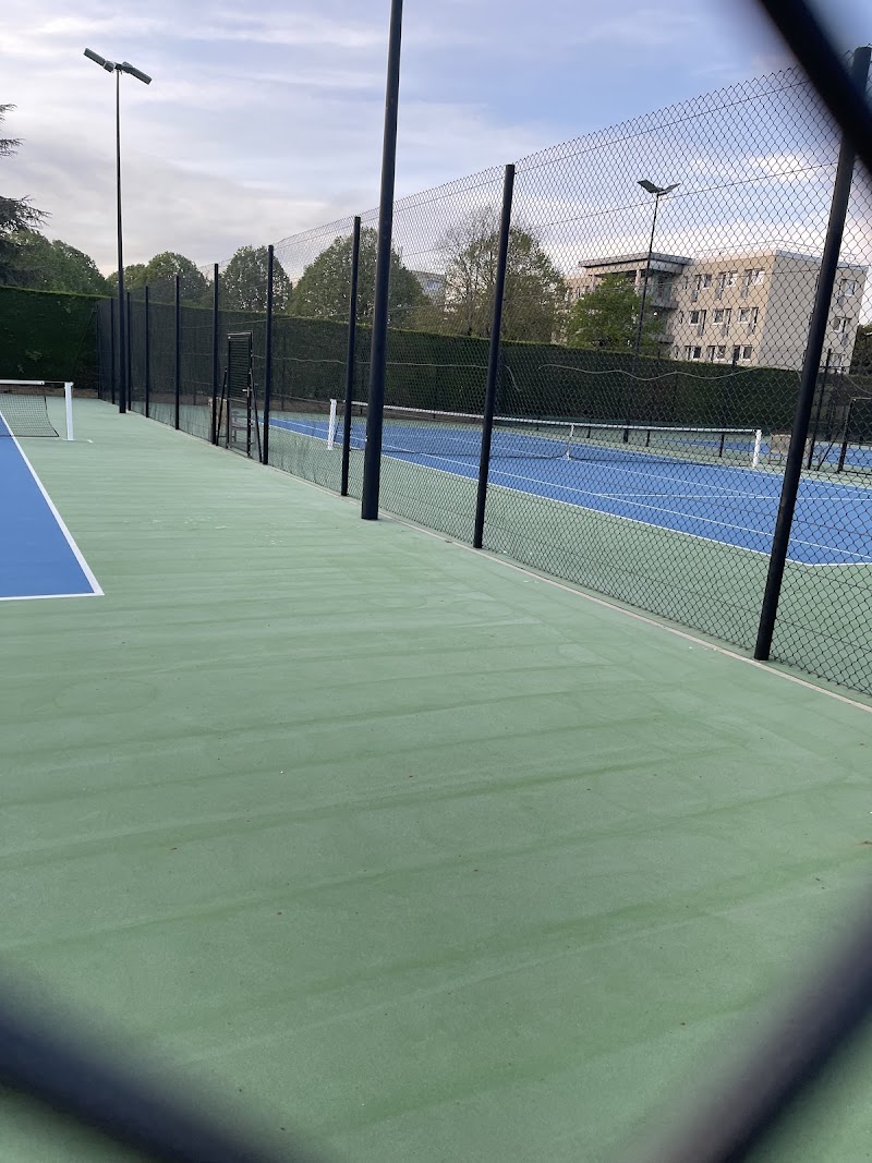 Cours de Tennis - Université de Caen (SUAPS)