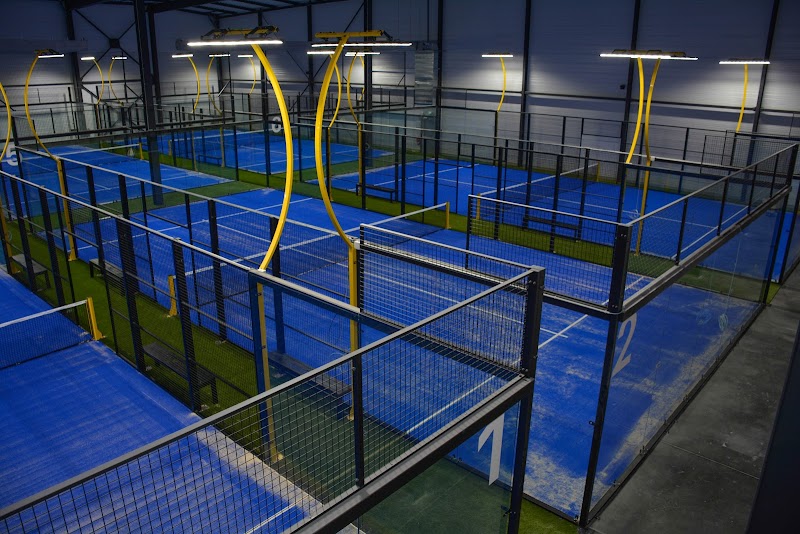 Esprit Padel La Boisse – Padel indoor et Restaurant - Photo principale