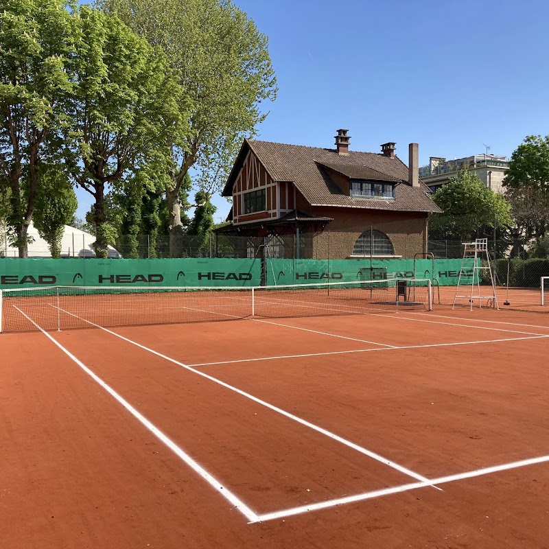 Le Country Sports Club