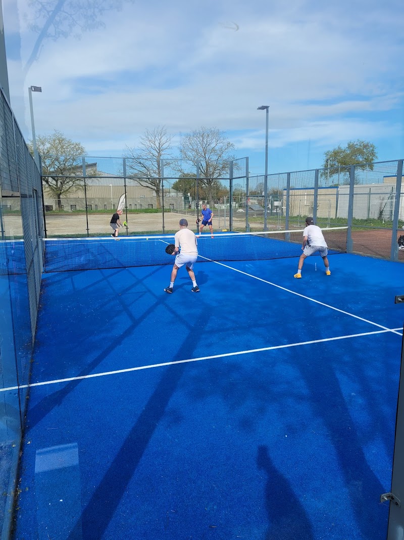 ES BONCHAMP TENNIS PADEL - Photo principale