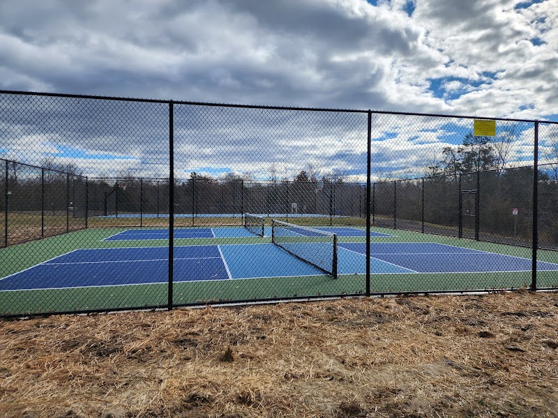 South Riding Proprietary Pickleball Courts