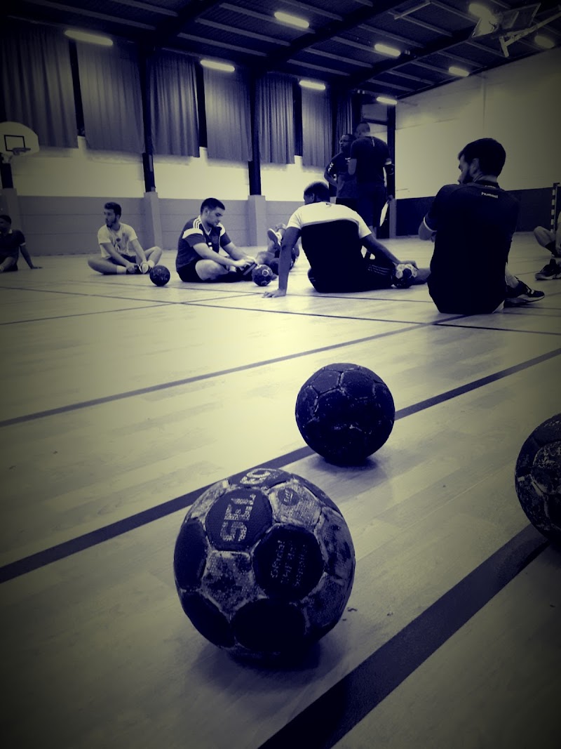 CS HANDBALL CLICHY 92 - Photo 4