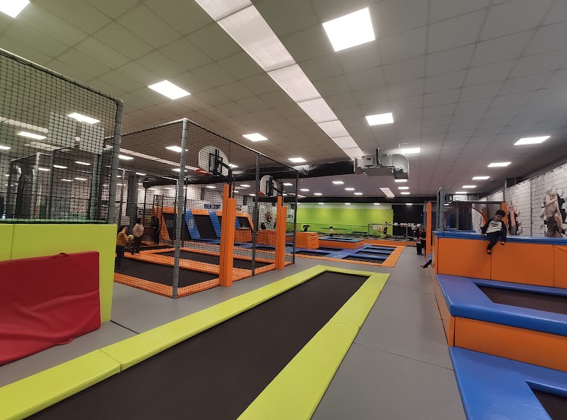 New Jump Nîmes Trampoline Park & Karaoké VIP Room - Photo 4